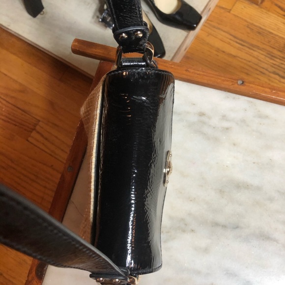 NWT-COLE HAAN STRAW/BLACK PATENT CROSS-BODY BAG - Picture 7 of 16